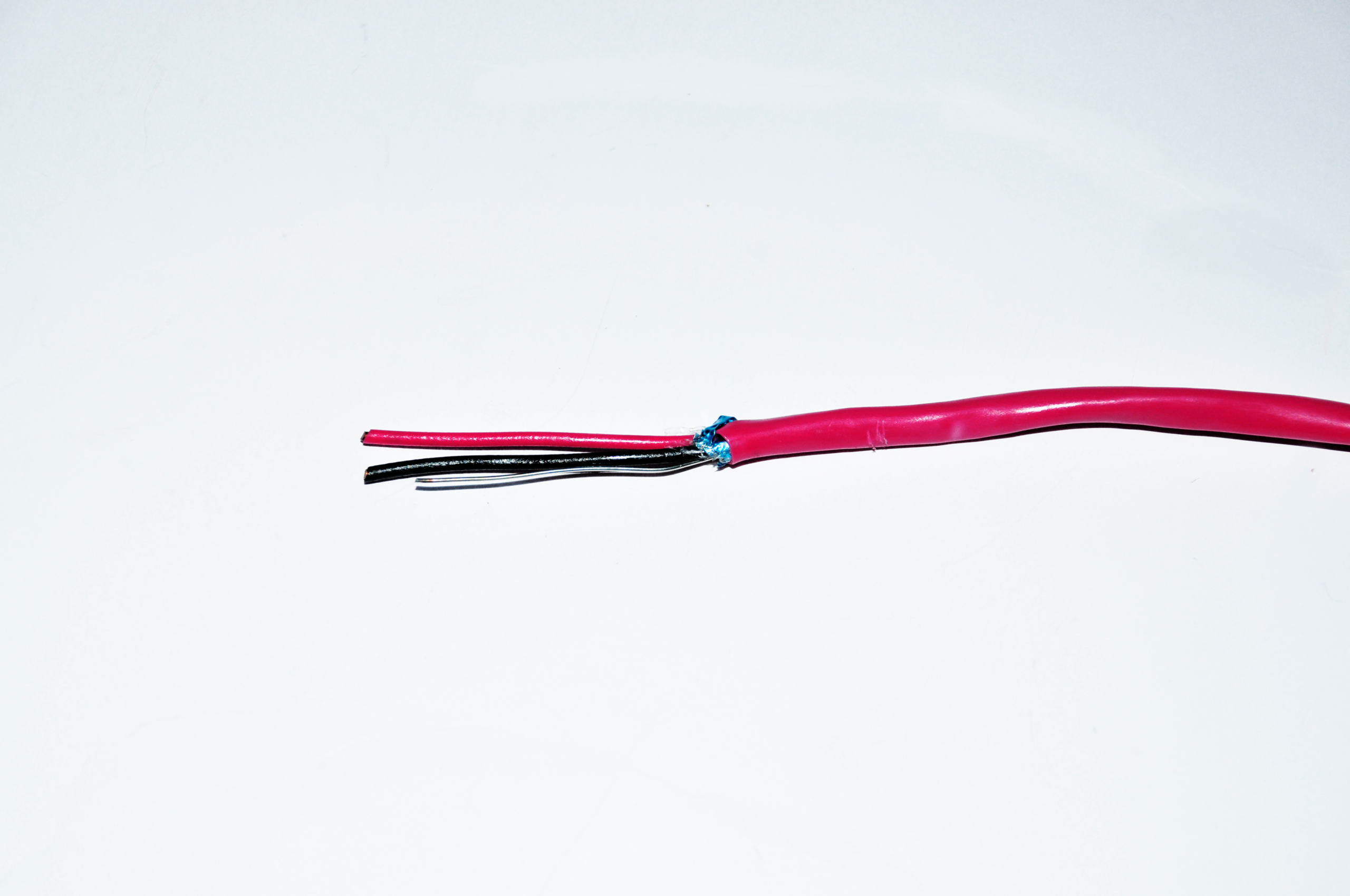 CABLE INC.#18/1 PAR TRENZADO C/SHIELD RED FPL X PIES