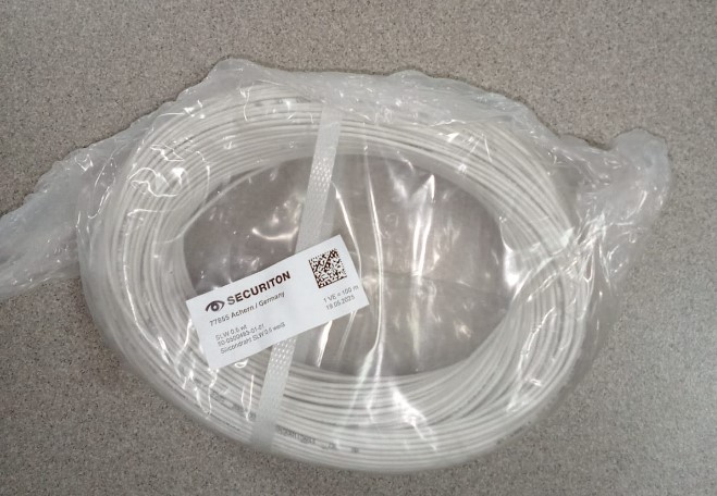 Silicon litz wire 0,5 mm2, white (roll with 100m)